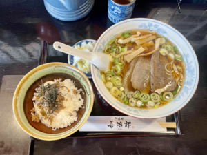 たんや善次郎の牛タンラーメン定食